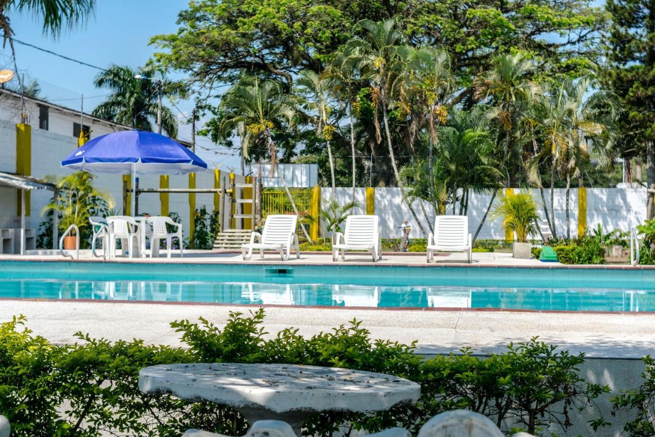 Hotel Villa Bosco Palmira  Exterior foto